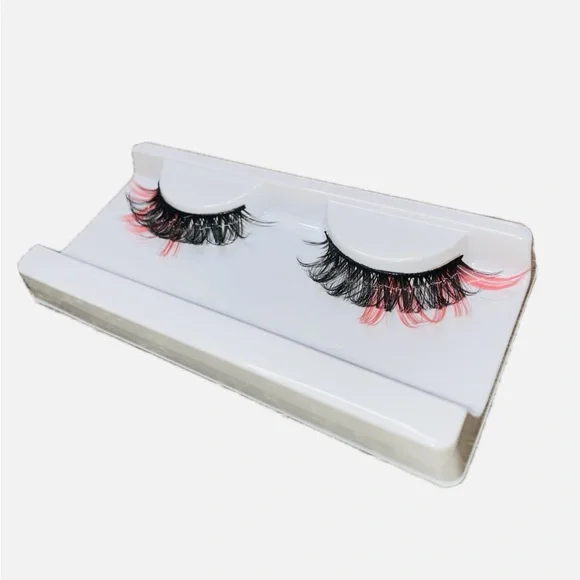 Pink False Eyelashes - Picture 2 of 3
